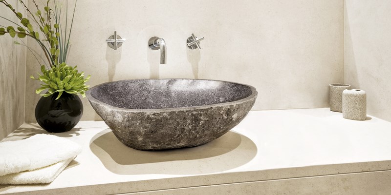 Lavabo en pierre: une pièce design pour décorer sa salle de bains
